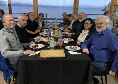 Cena 2024. En sentido horario: Francisco Lovey, Roberto Pascual, Marcelo Ruival, Liliana Limardo, Jorge Baron, Mónica Gandía, Daniel Neuman, Néstor Di Lorenzo, Gladys Nieva y Julio Guimpel.